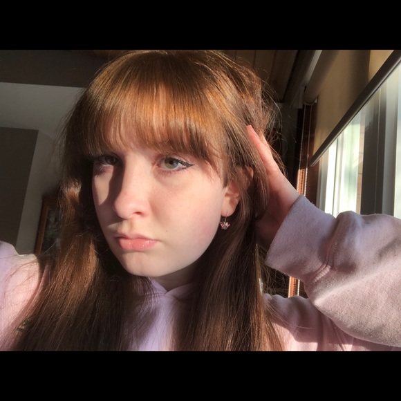 Meet your Posher, Katie - Picture 5 of 7